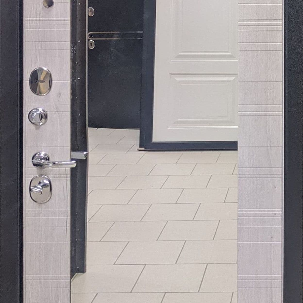 Купить Дверь входная "Параллель" зеркало, Витязь