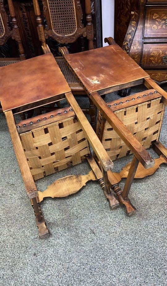 Купить Старинные стулья Ренессанс