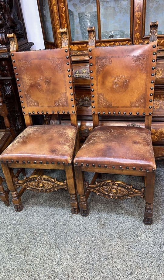Купить Старинные стулья Ренессанс