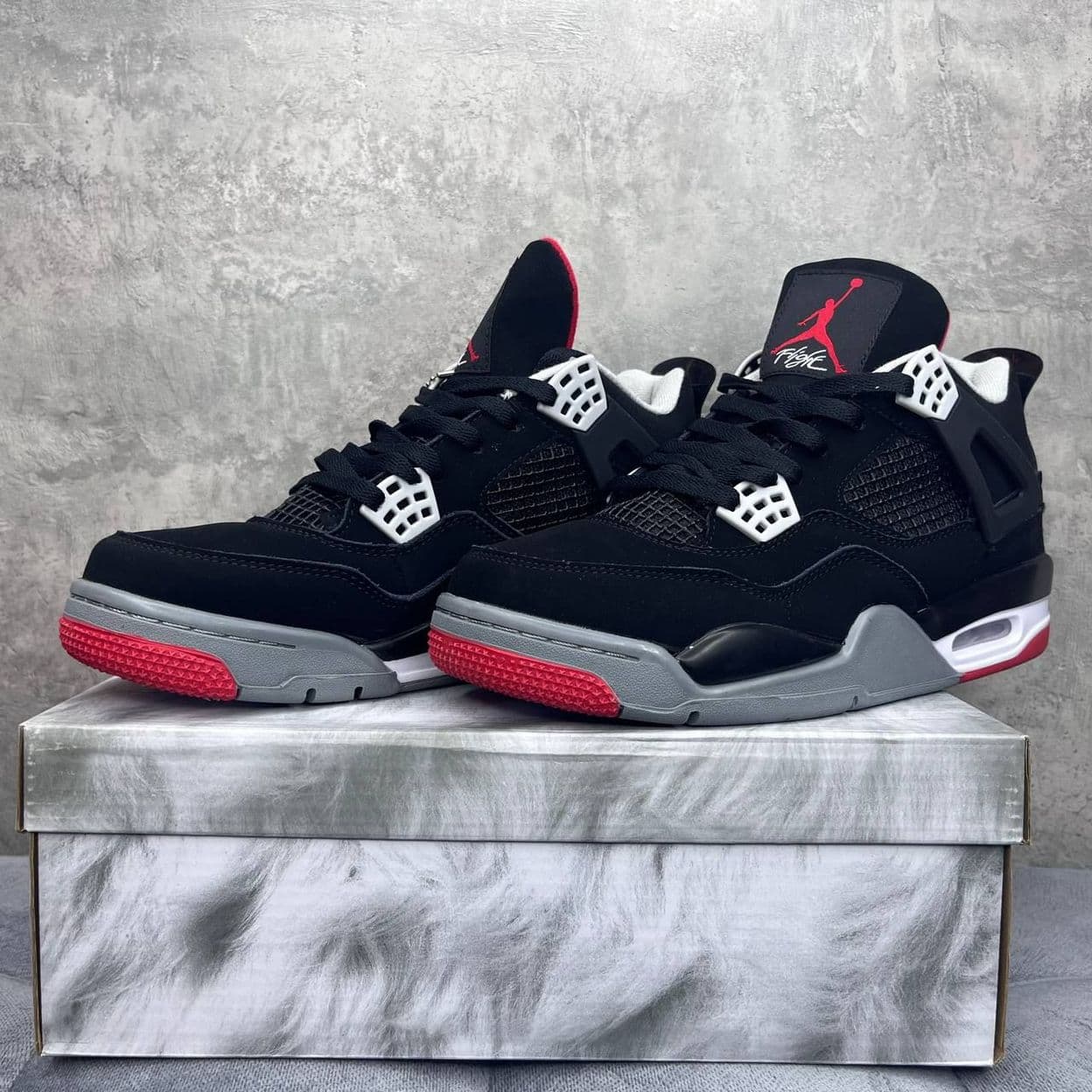 Купить Nike Air Jordan 4 Retro Bred