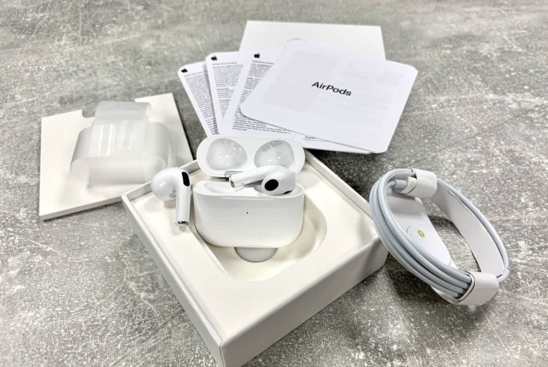 Купить Наушники Apple AirPods 3 Premium