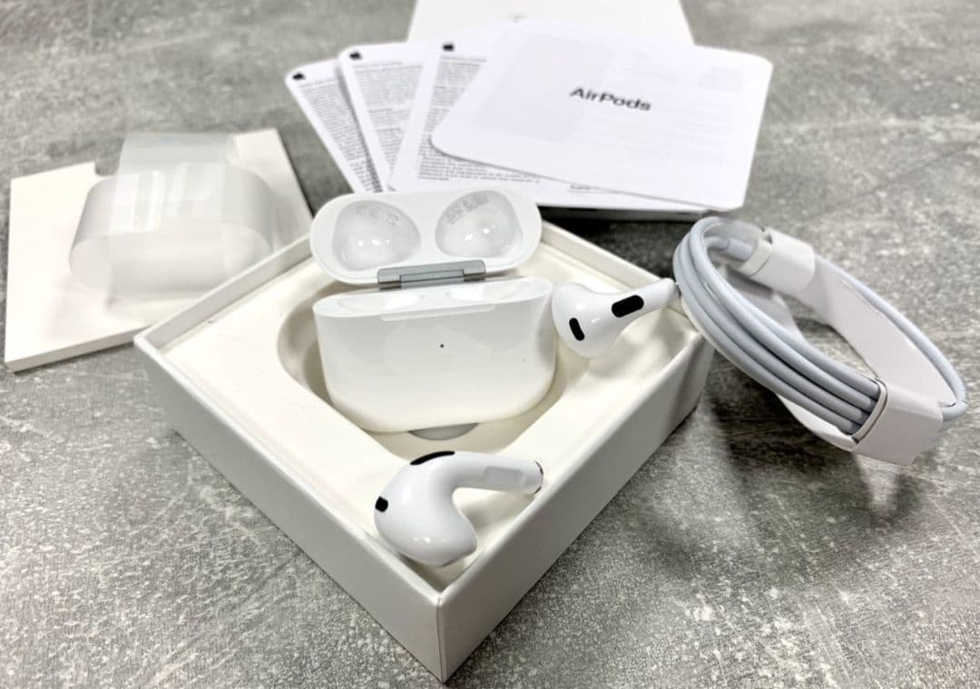 Купить Наушники Apple AirPods 3 Premium