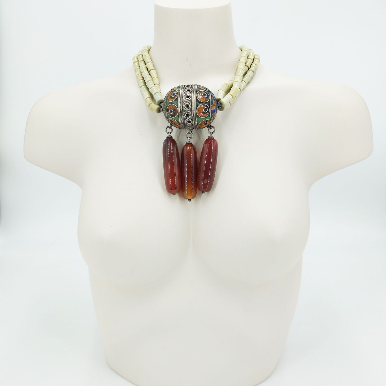 Купить Колье Тагамут