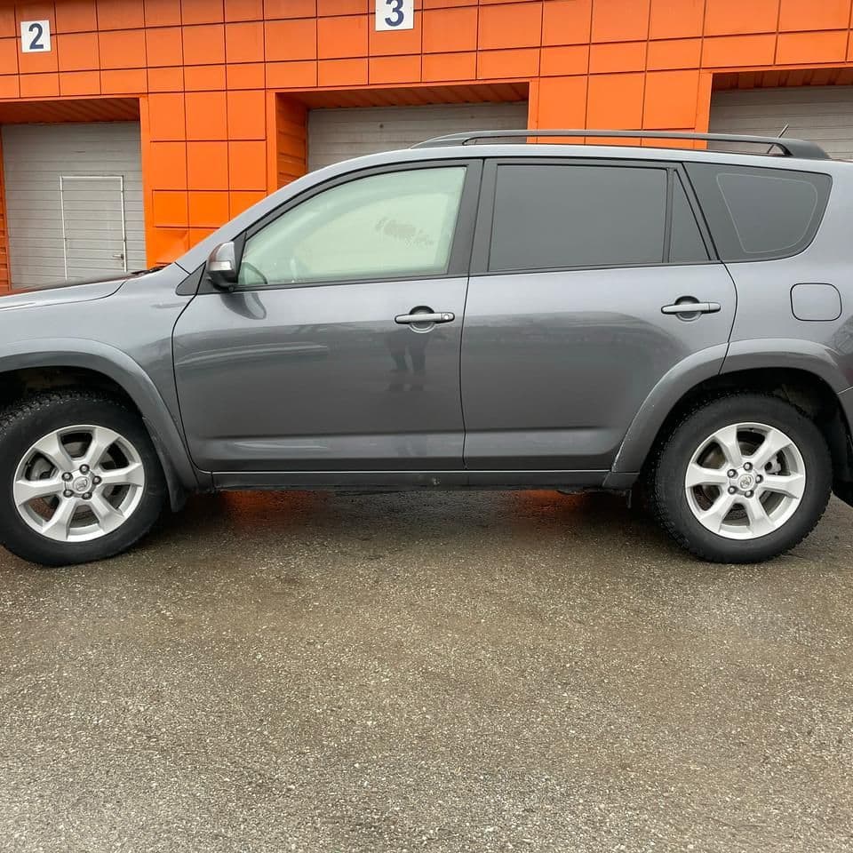 Купить Toyota Rav4  АКПП 2.4, 4*4 Long