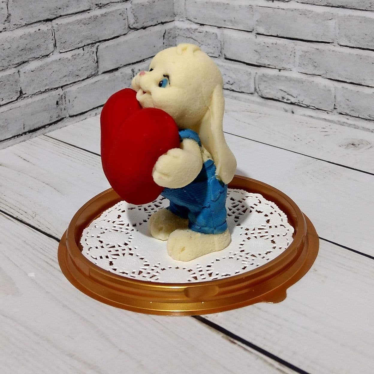 Купить Зайка с сердцем 3D