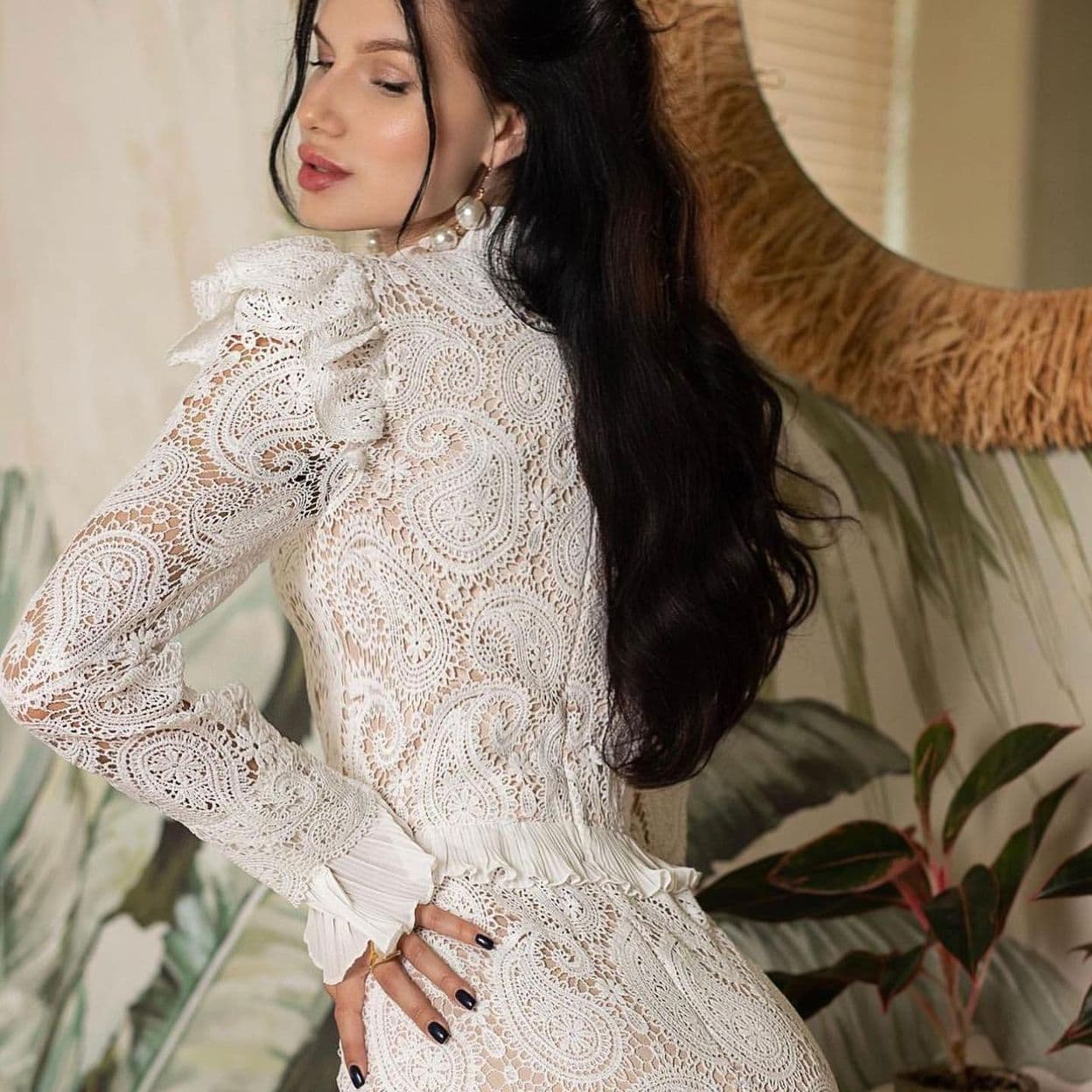 Купить Кружевное платье миди