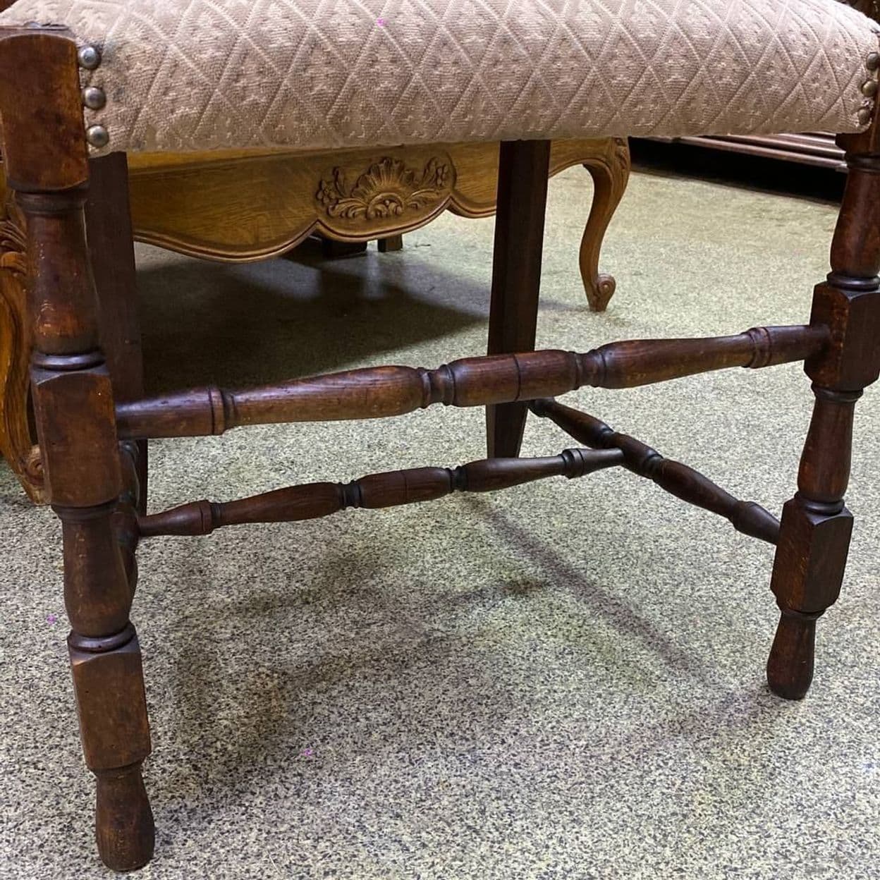 Купить Старинный стул