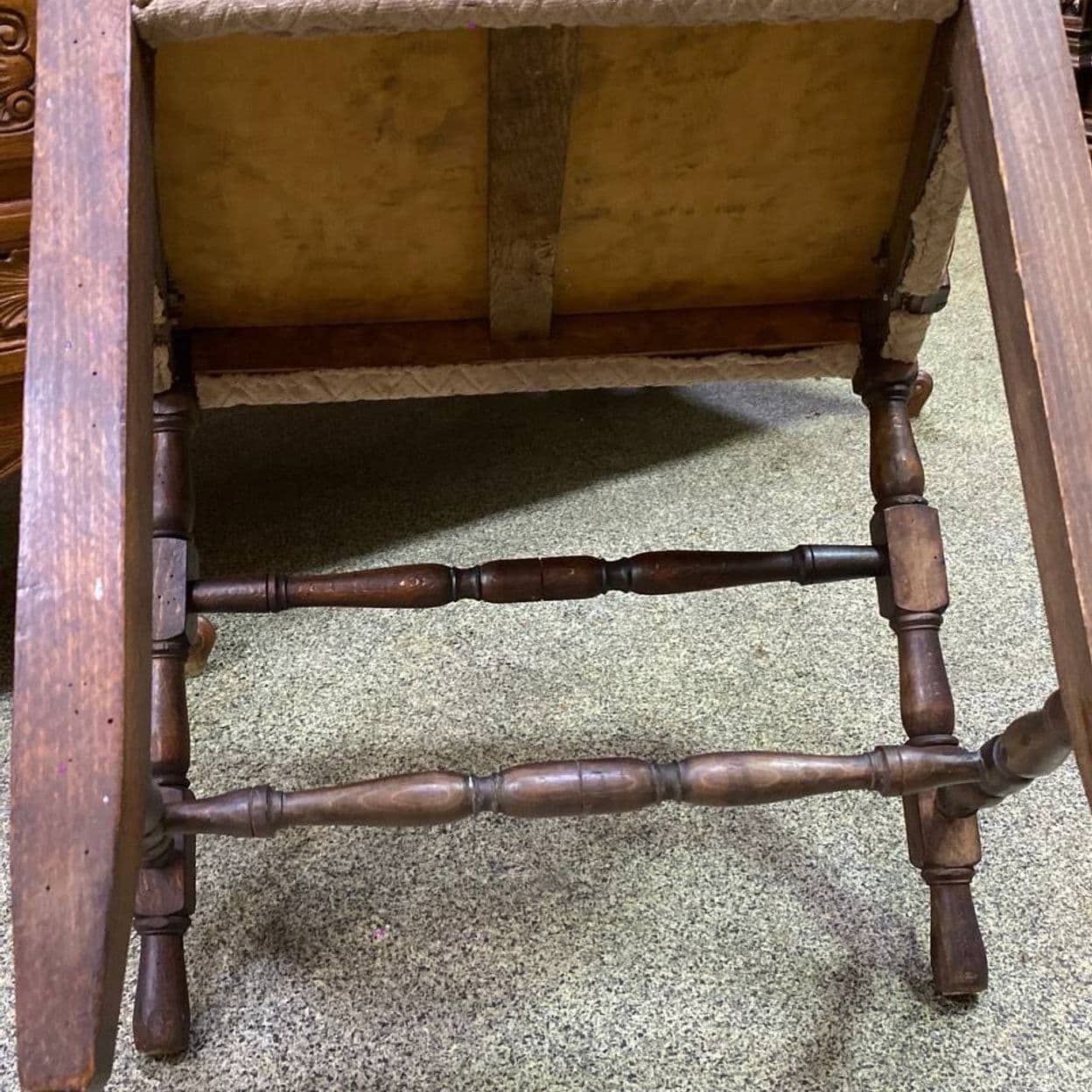 Купить Старинный стул