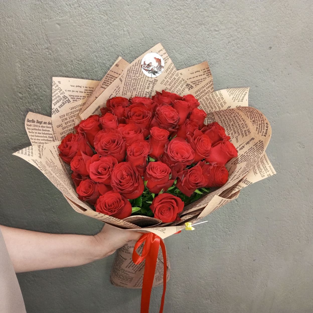 Купить Мадам рэд (кения) роза 40 см. - 21 шт.