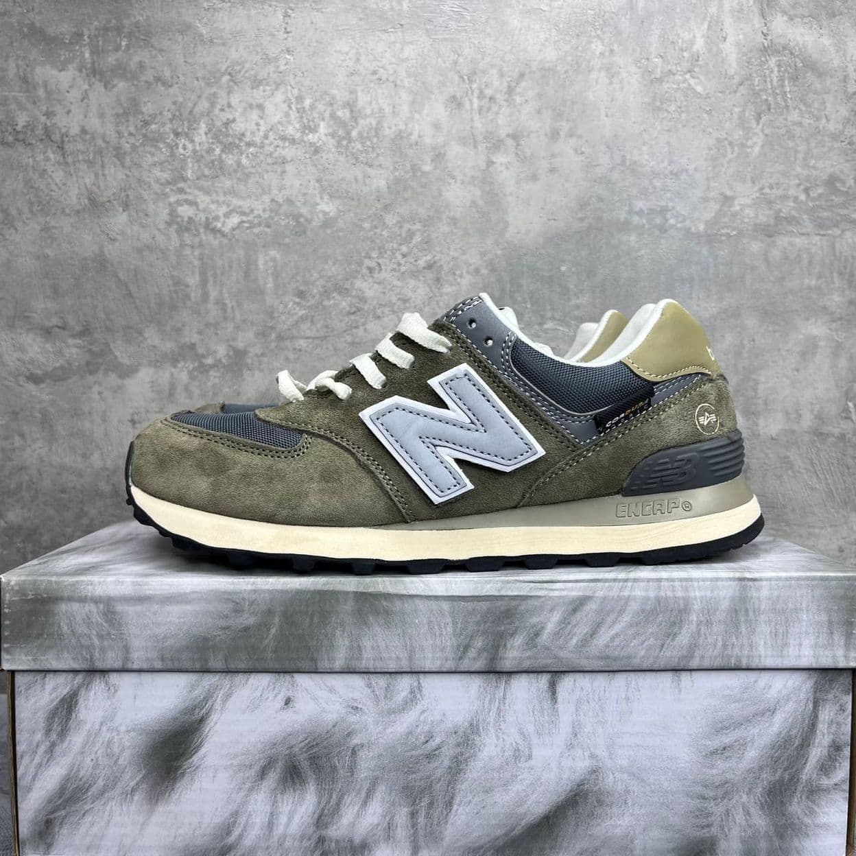 Купить New Balance 574 x Alpha Industries