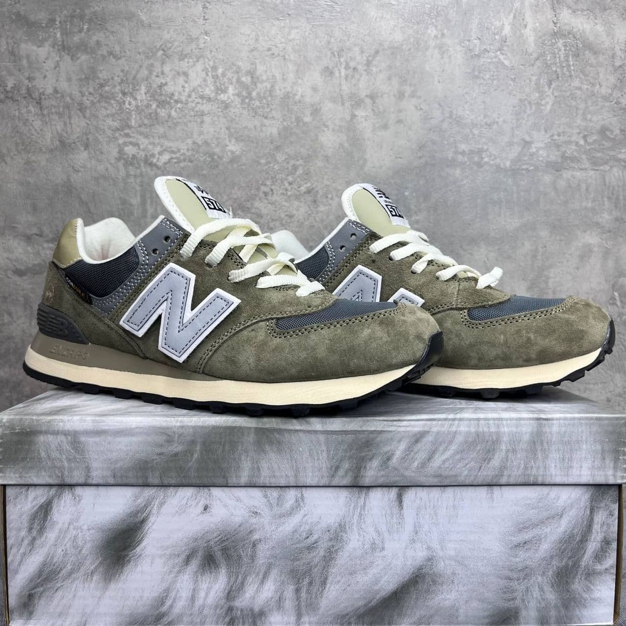 Купить New Balance 574 x Alpha Industries