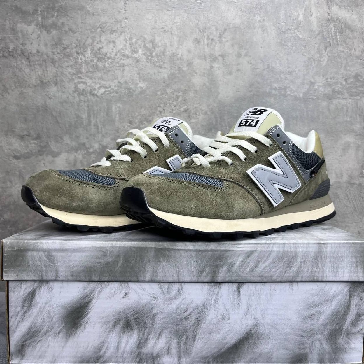 Купить New Balance 574 x Alpha Industries