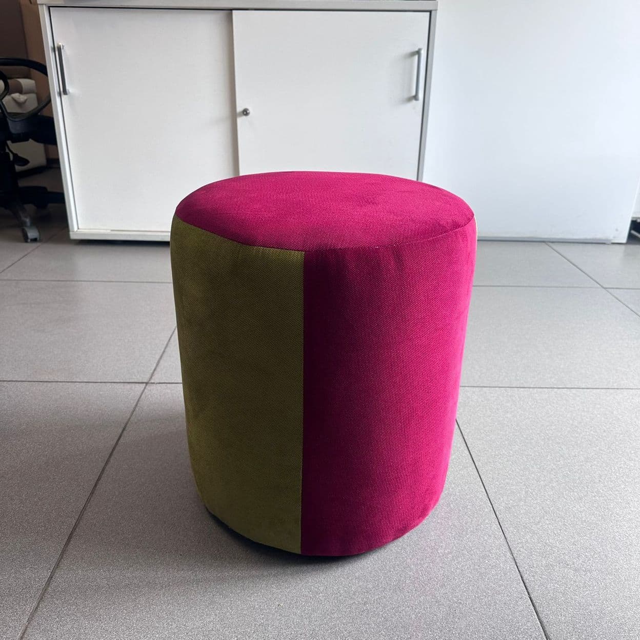 Купить Разноцветный пуф