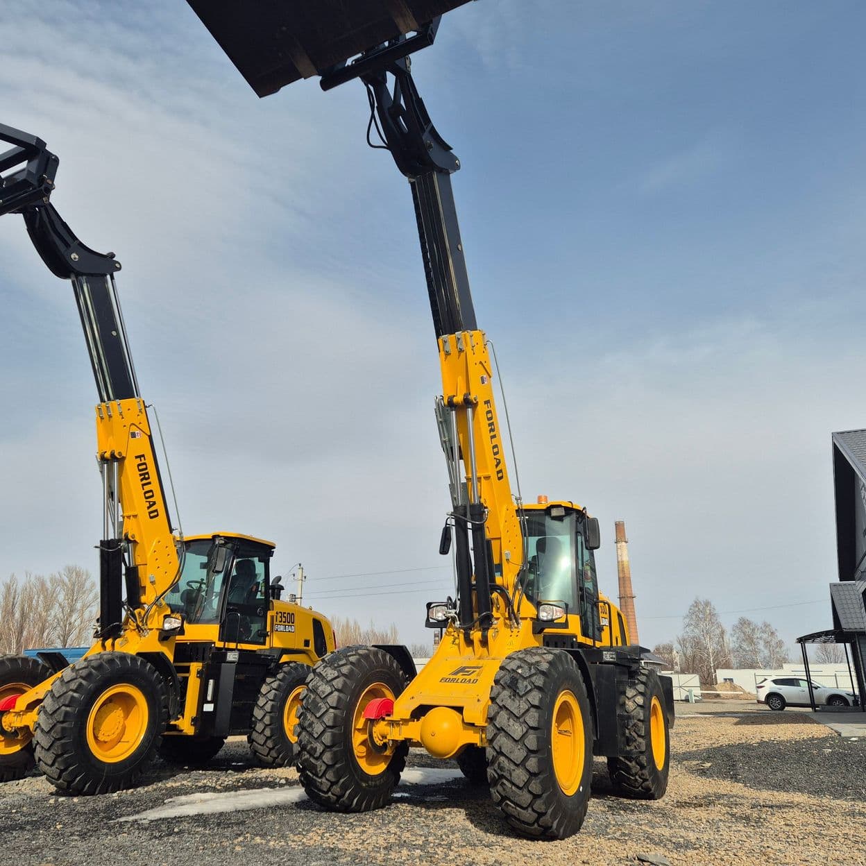 Купить Телескопический колесный погрузчик FORLOAD T3500