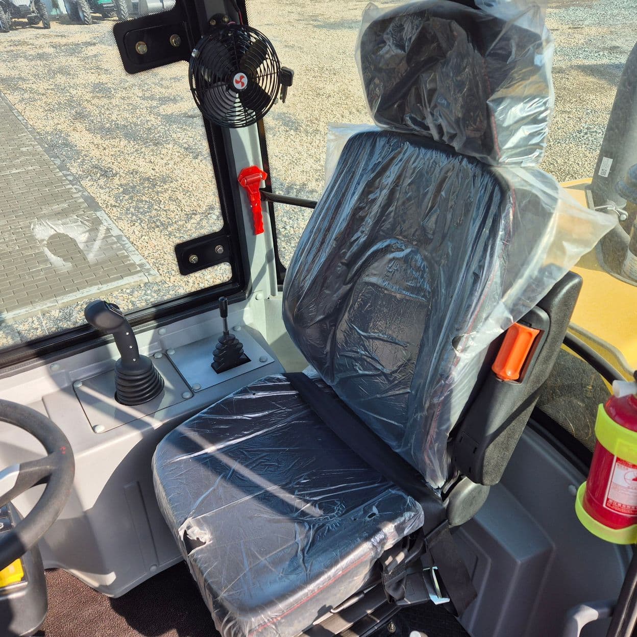 Купить Телескопический колесный погрузчик FORLOAD T3500