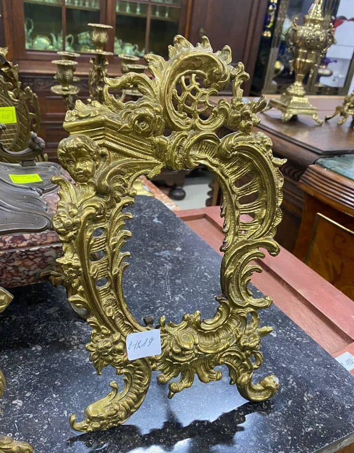 Купить Старинные бронзовые рамки