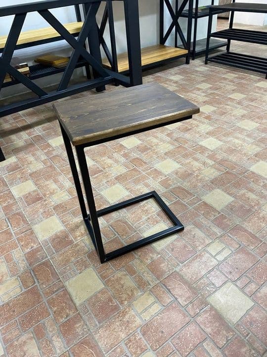 Купить Столик приставной