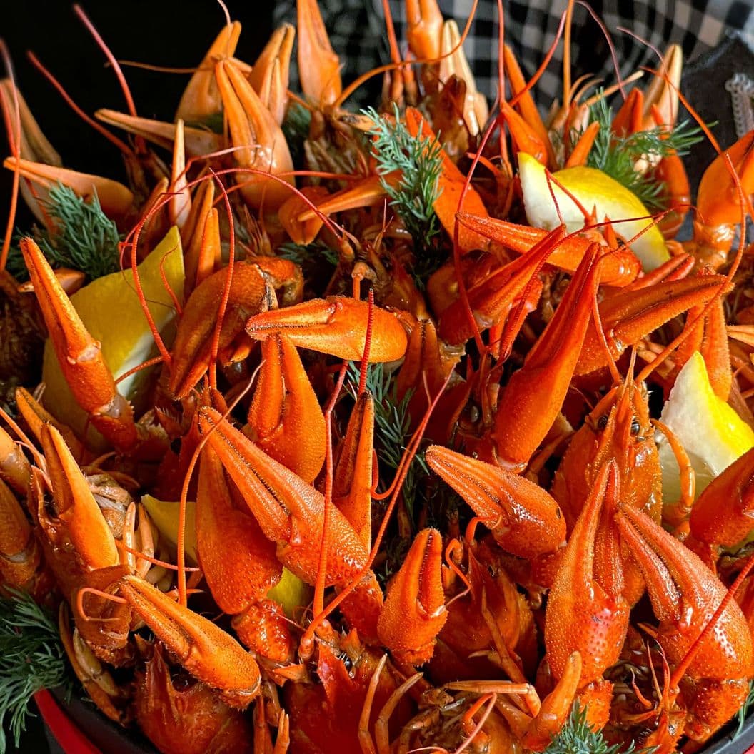 Купить Букет из раков в коробке арт. 487