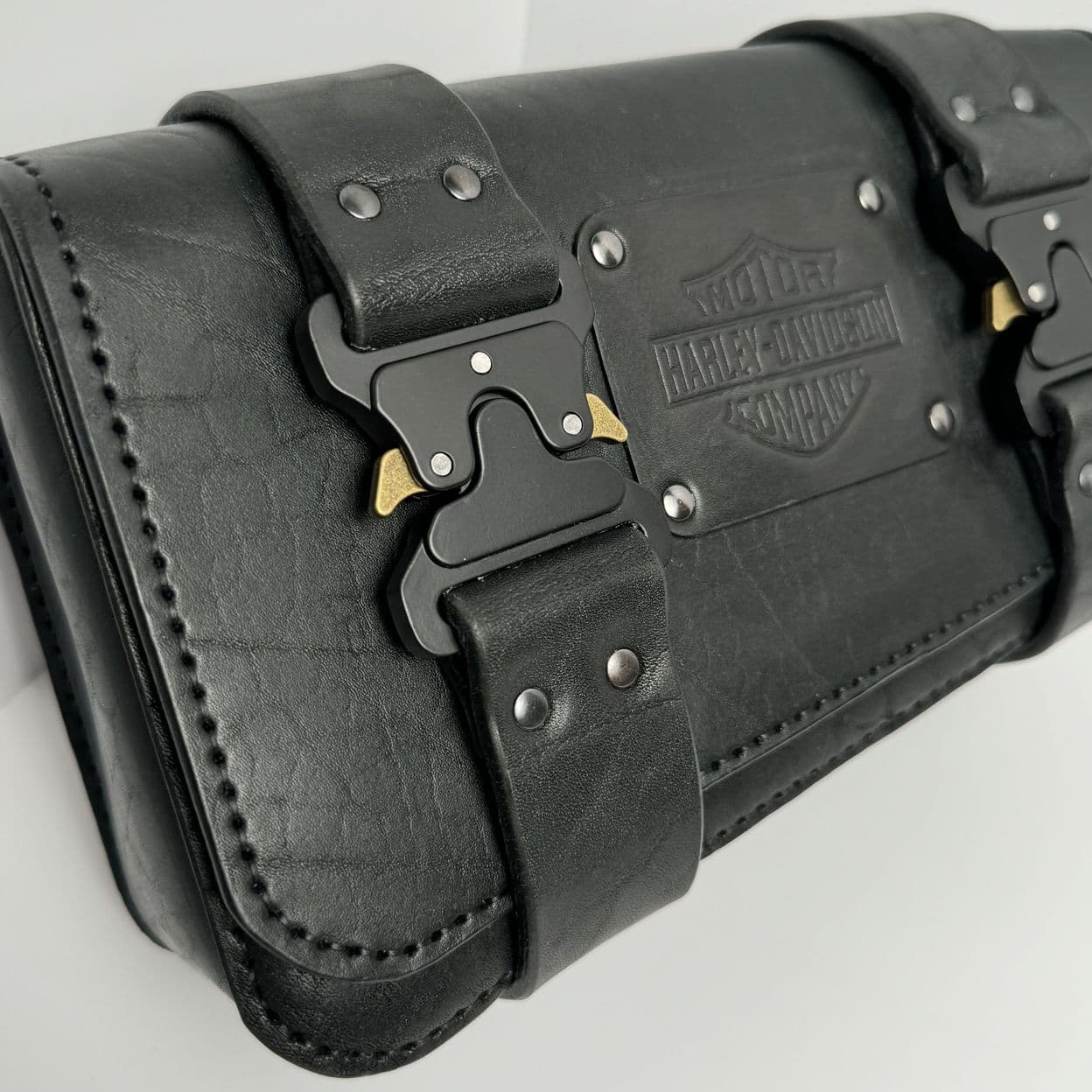 Купить Сумка Кофр для Harley Davidson v-rod