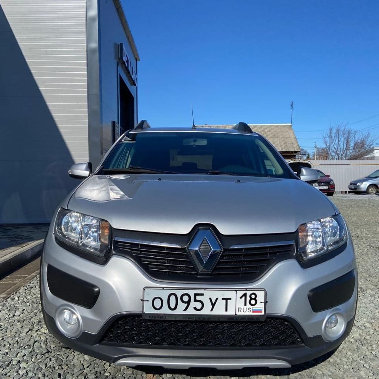 Купить Renault Sandero Stepway 1.6 AT, 2018, 119 000 км