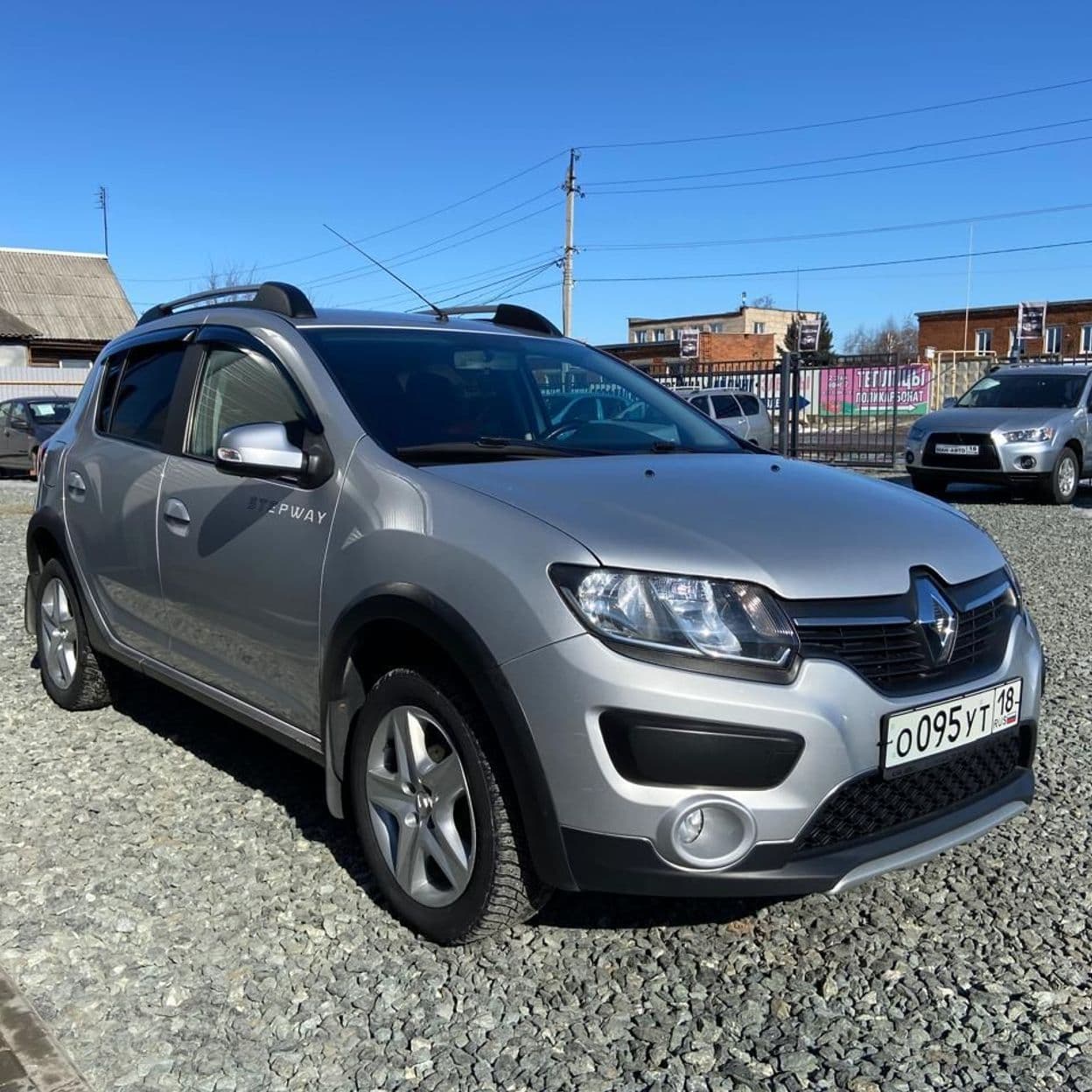 Купить Renault Sandero Stepway 1.6 AT, 2018, 119 000 км