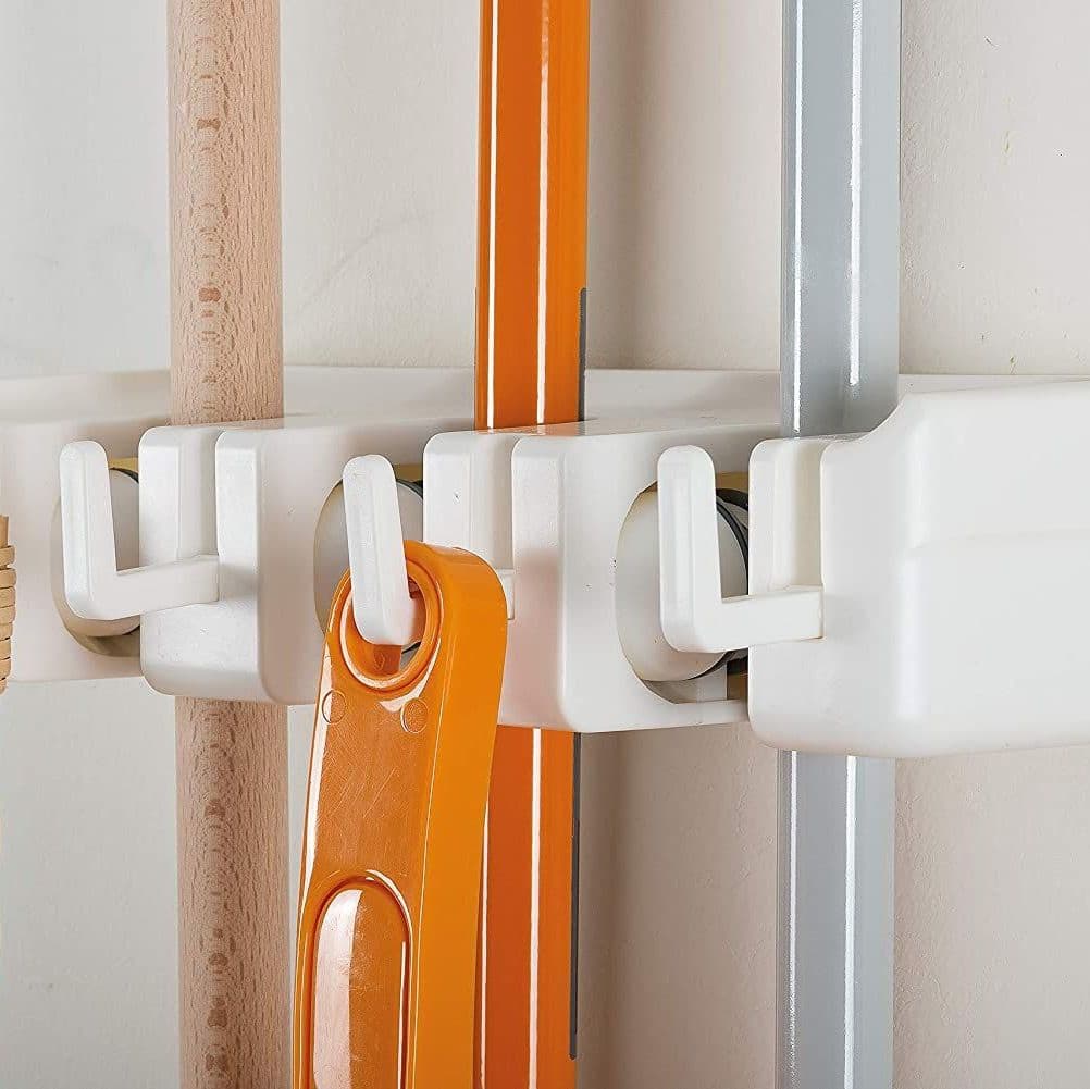 Купить Держатель настенный для щеток и хозяйственного инвентаря