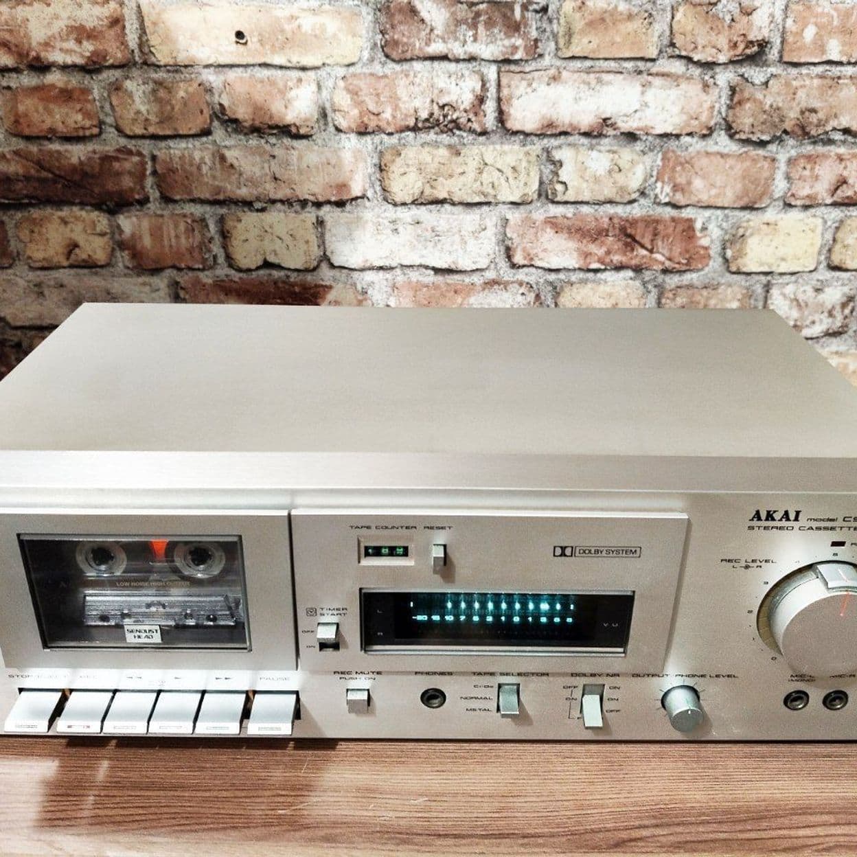 Купить Кассетная дека Akai CS-M02