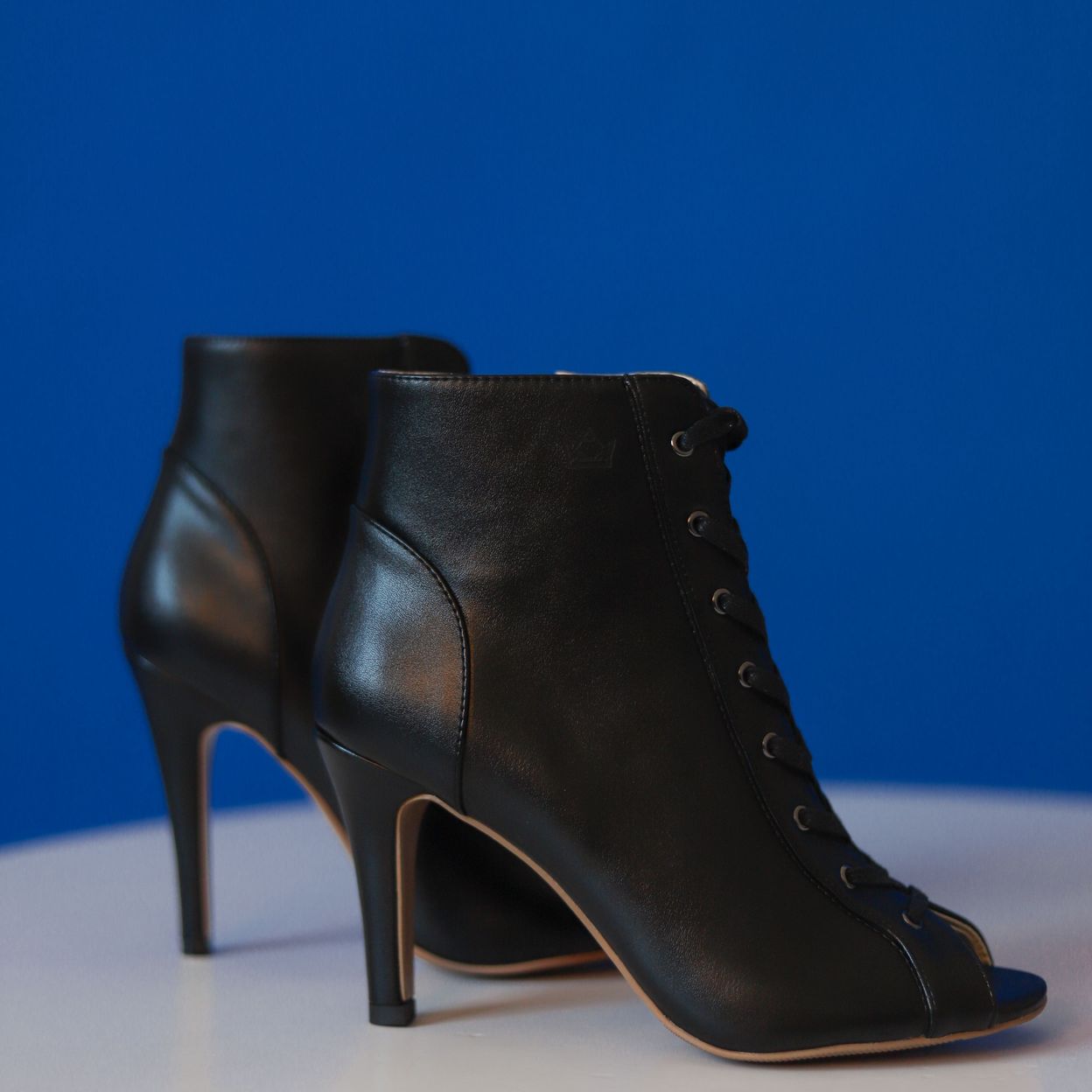 Купить Puma Black 9 см