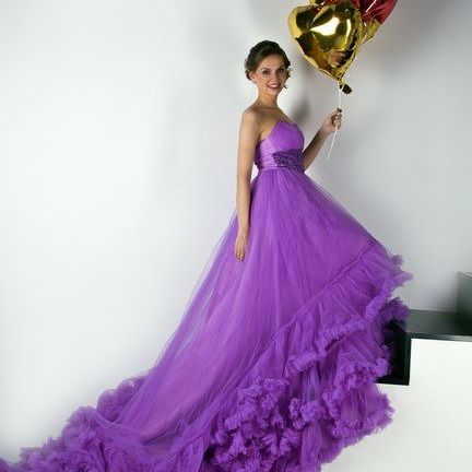 Купить Платье со шлейфом Размеры 40-46(48)