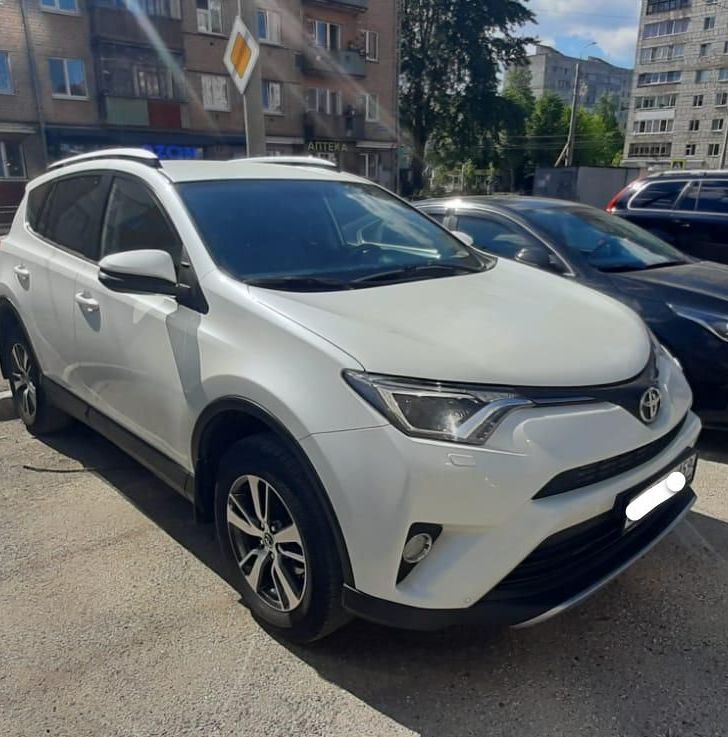Купить Toyota Rav4 2.0 АКПП 4*4