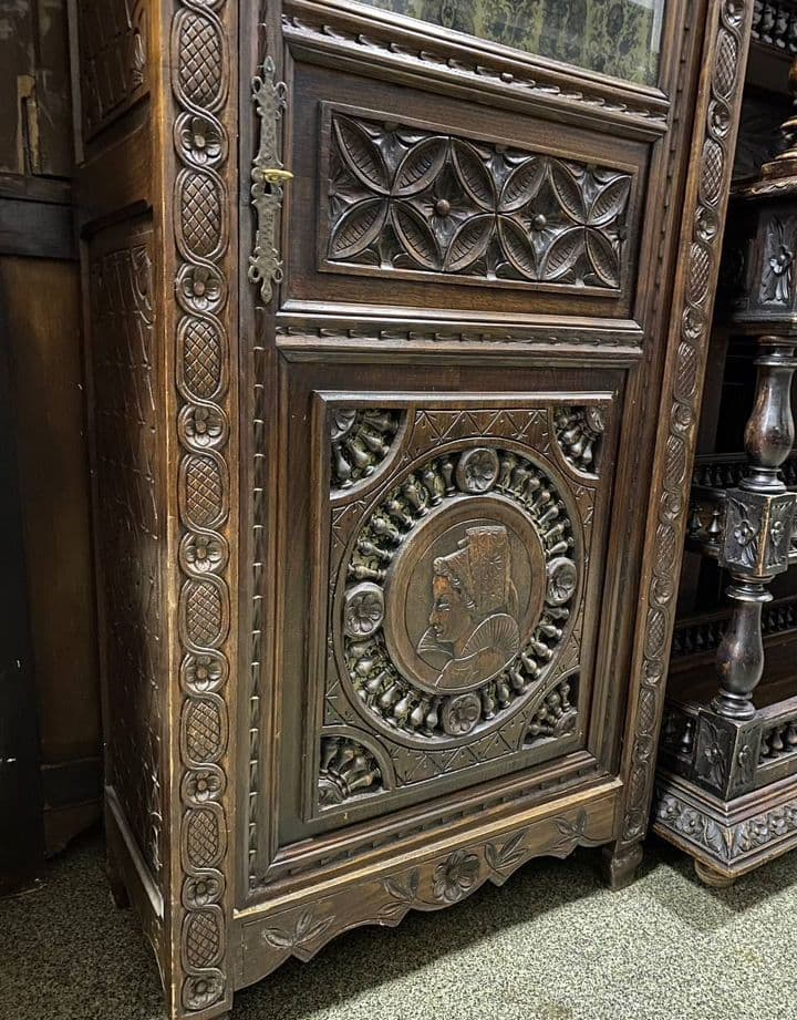 Купить Старинная витрина
