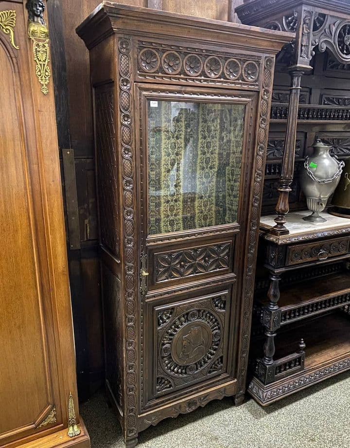 Купить Старинная витрина