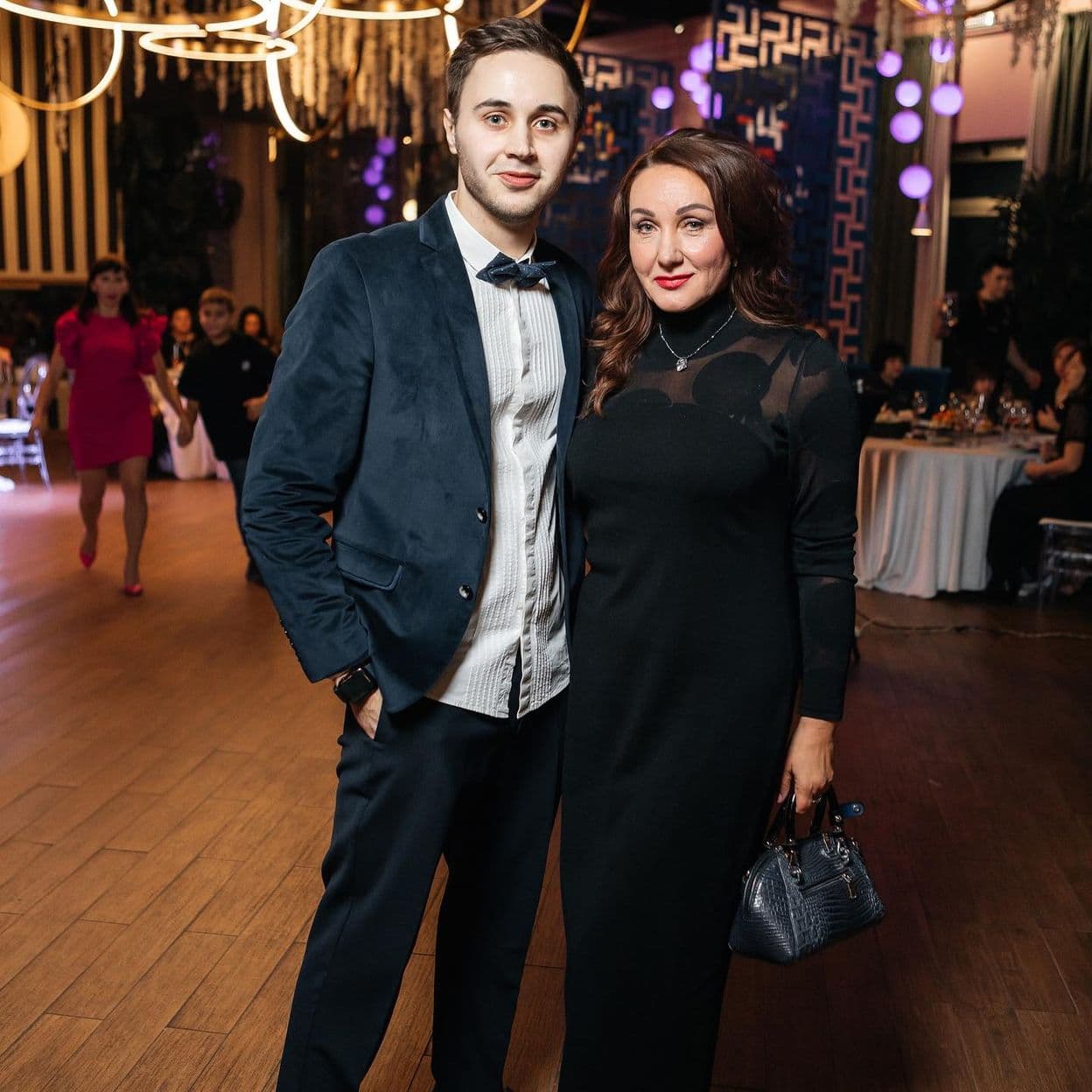 Купить Фотоотчет с Дня Рождения клуба