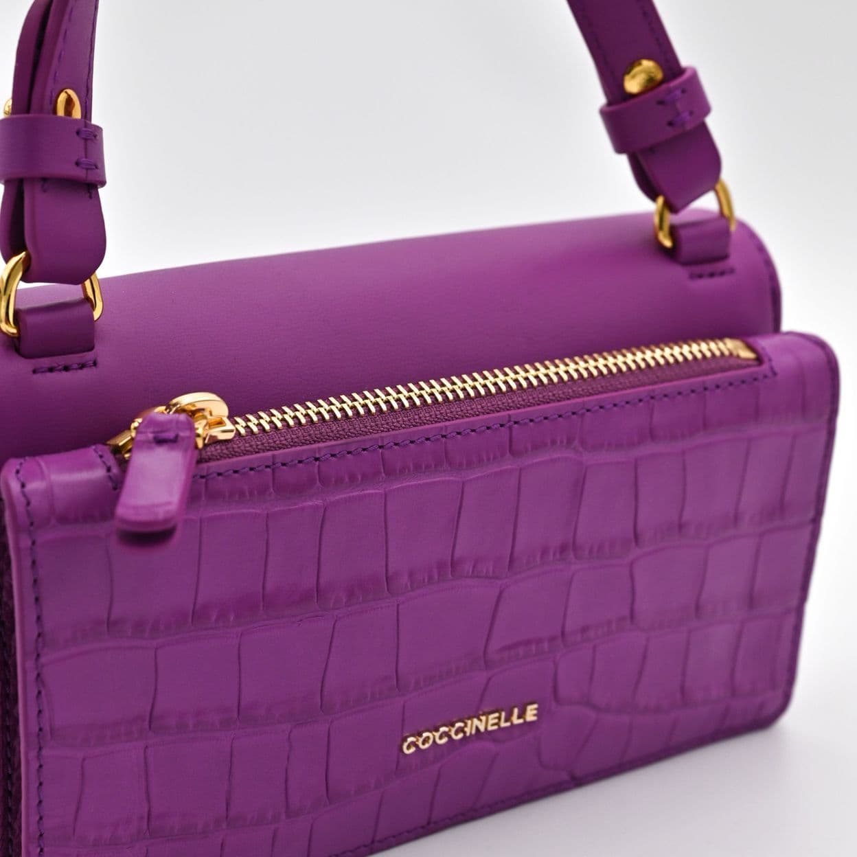 Купить Сумка женская Coccinelle