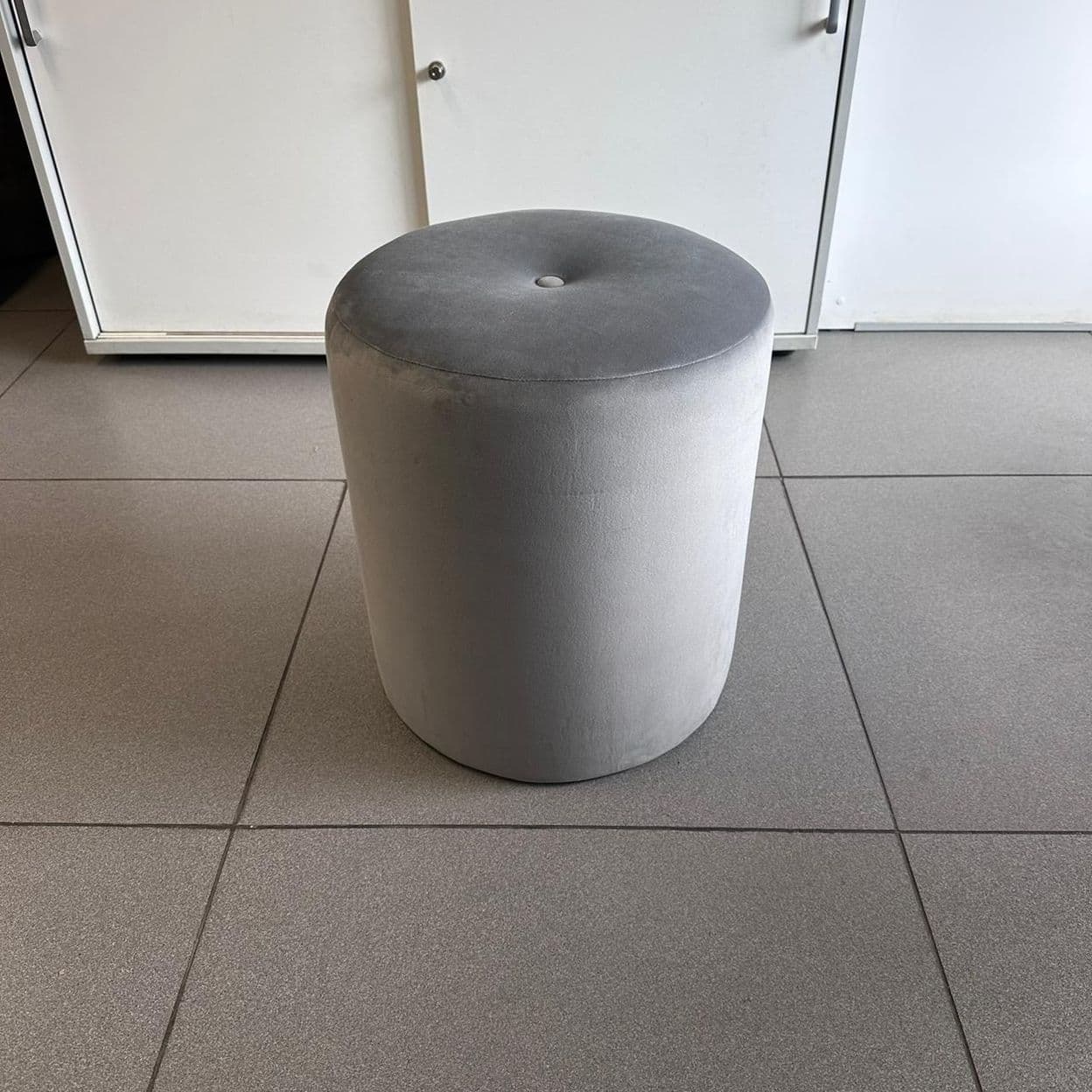 Купить Круглый пуф "Пуговка"