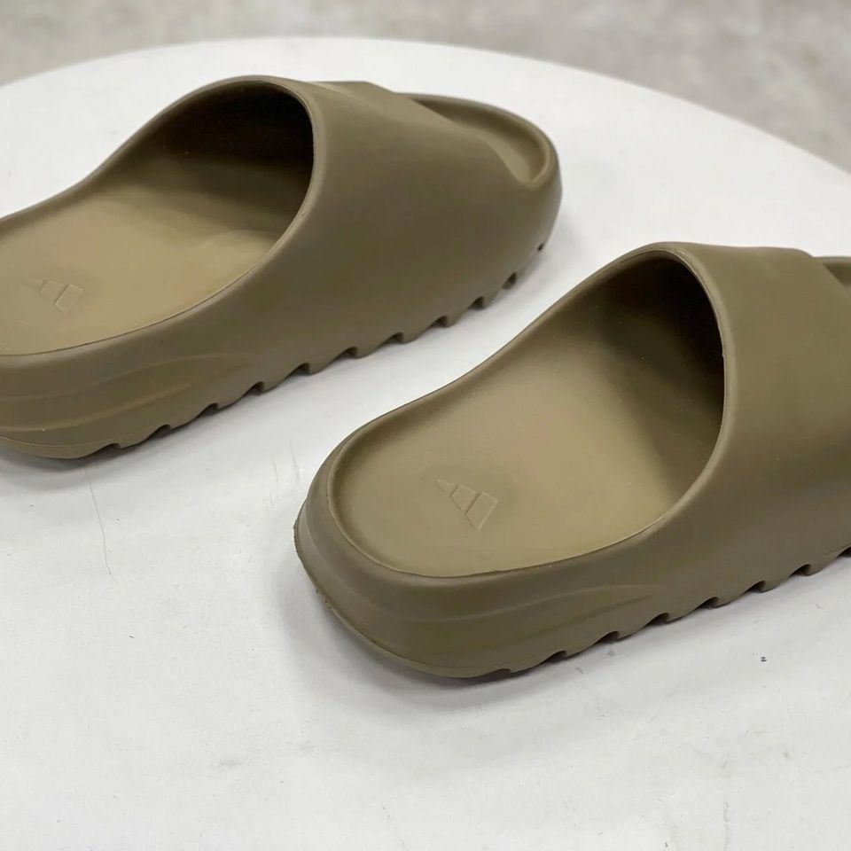 Купить Adidas Yeezy Slide, Earth Brown