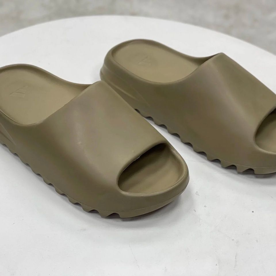 Купить Adidas Yeezy Slide, Earth Brown