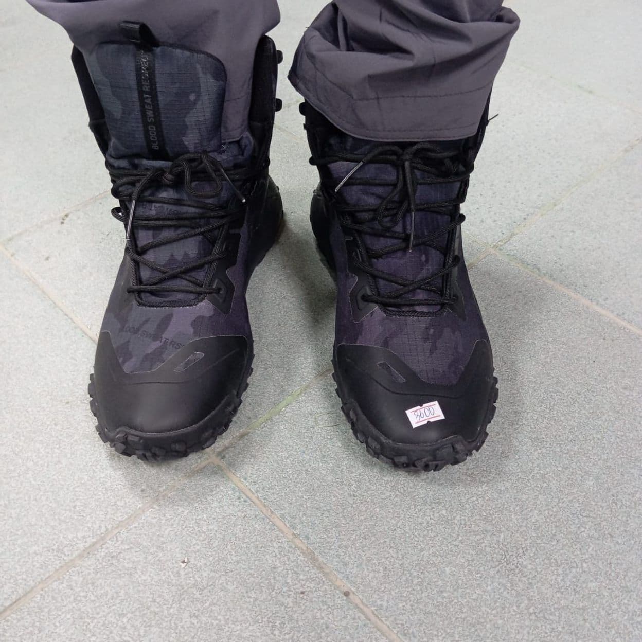 Купить кроссовки демисезонные under armour