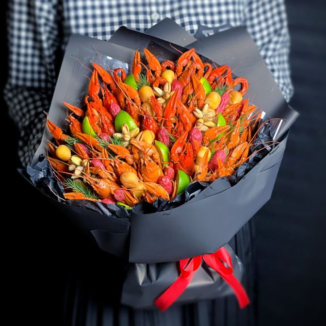 Подарочный ящик из раков