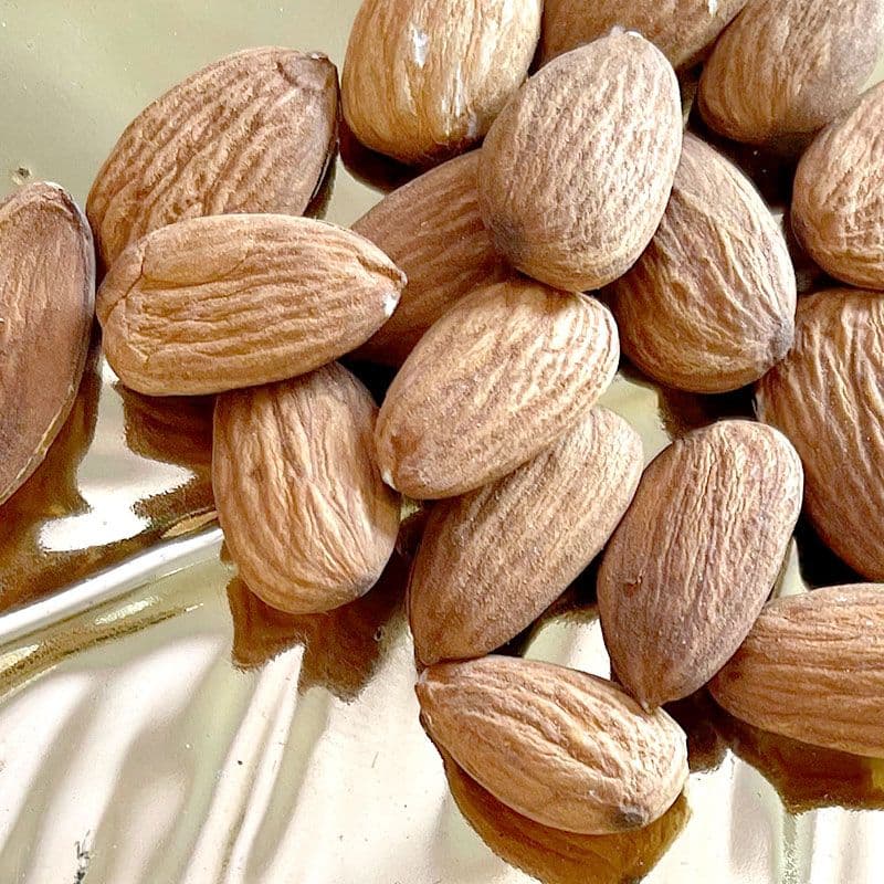 Купить Миндальное