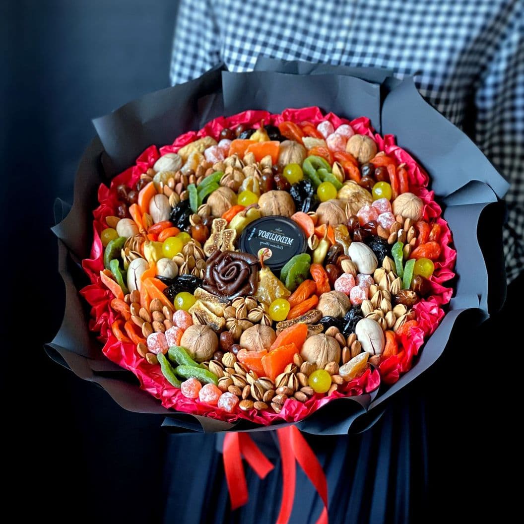 Купить Букет сухофрукты и орехи арт. 506