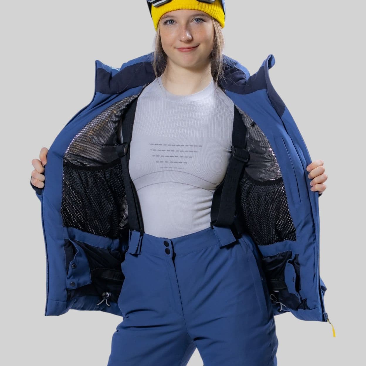 Купить Горнолыжный костюм