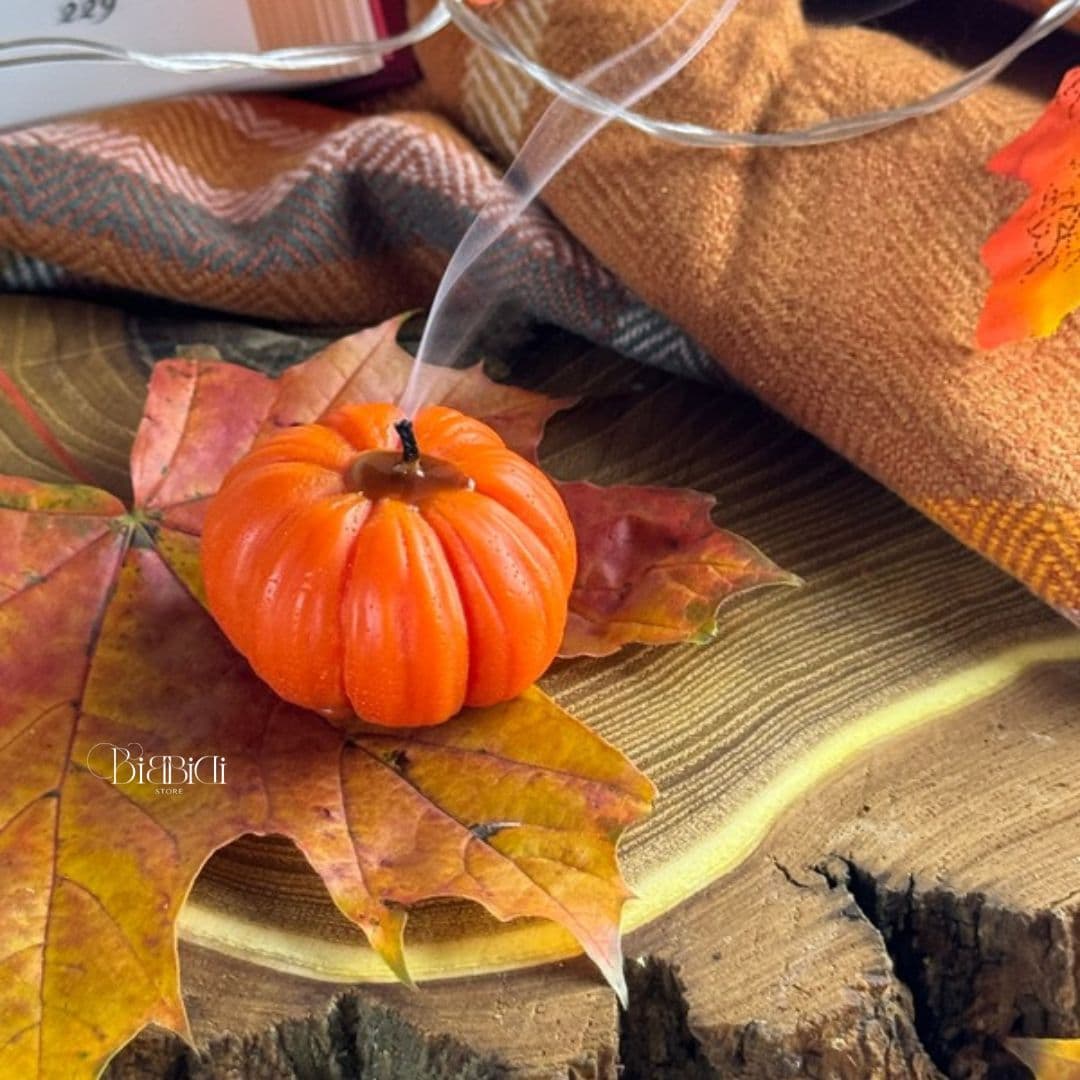 Купить Интерьерная свеча "Тыква" с ароматом печенья. Вид 4