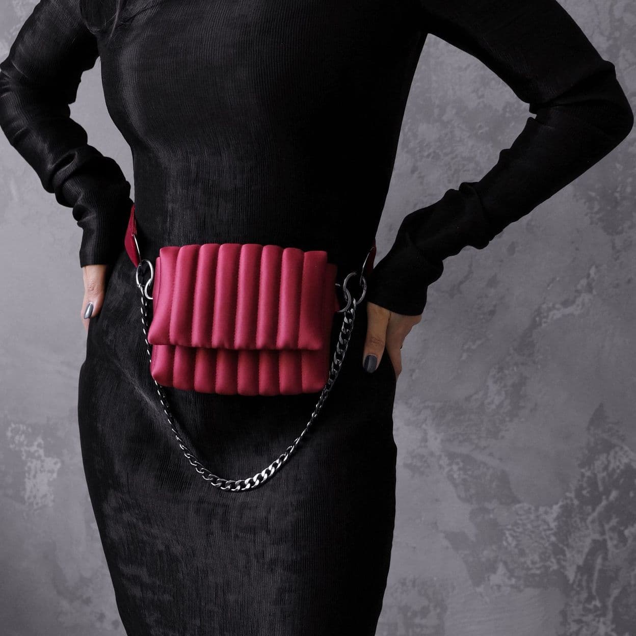 Купить Сумка стеганая AGLAIS в оттенке «Вишневый пунш»