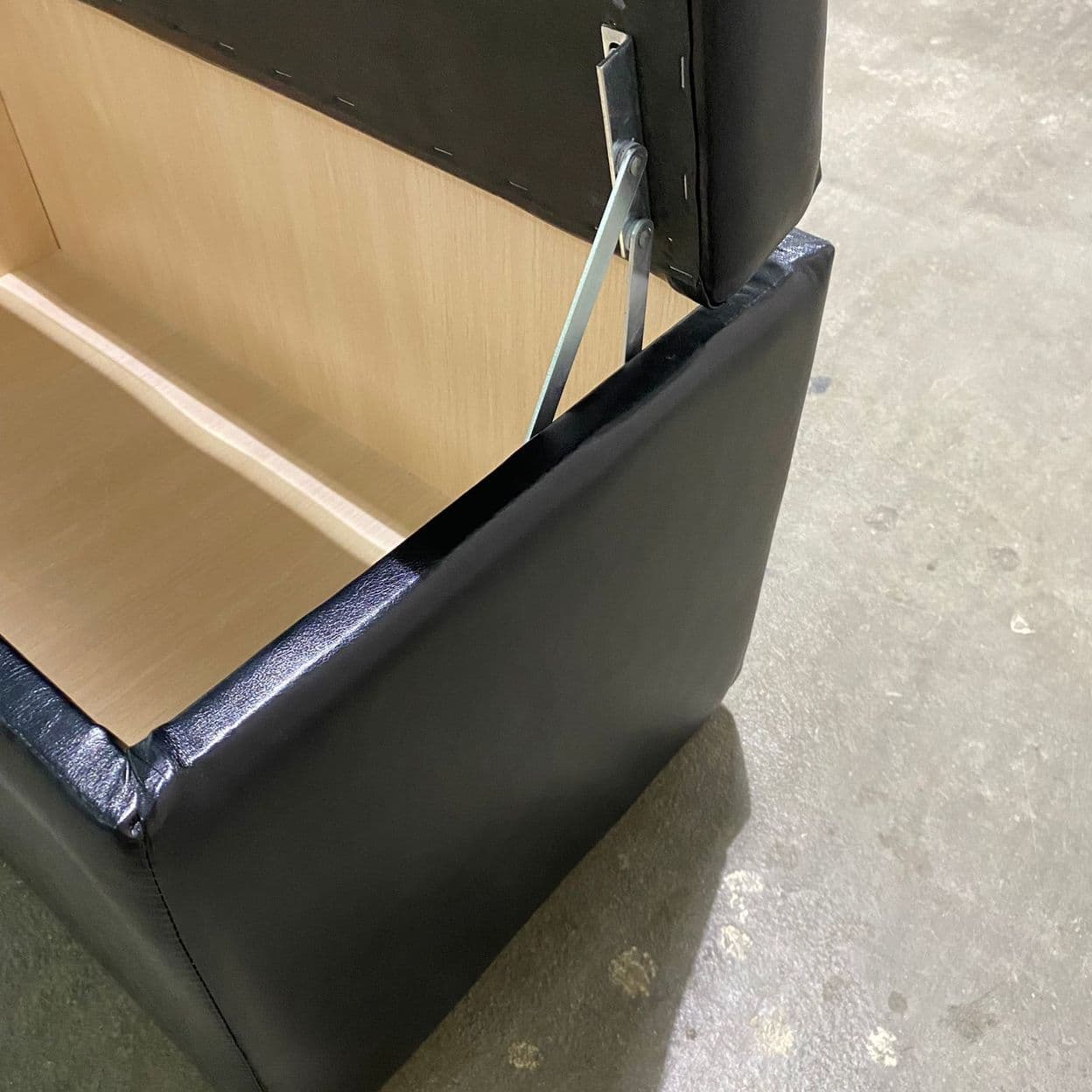 Купить Банкетка с ящиком