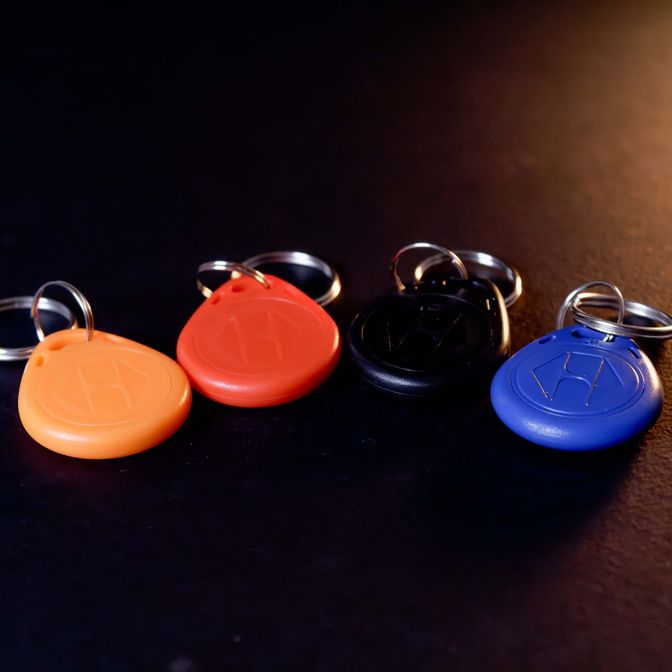 Купить перезаписываемый RFID-брелок 125 КГц T5577 для Flipper Zero