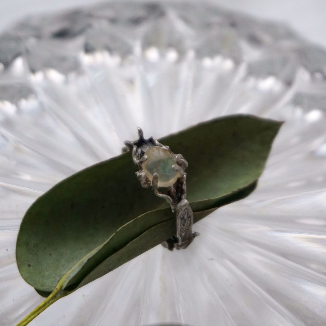 Купить Кольцо Flora