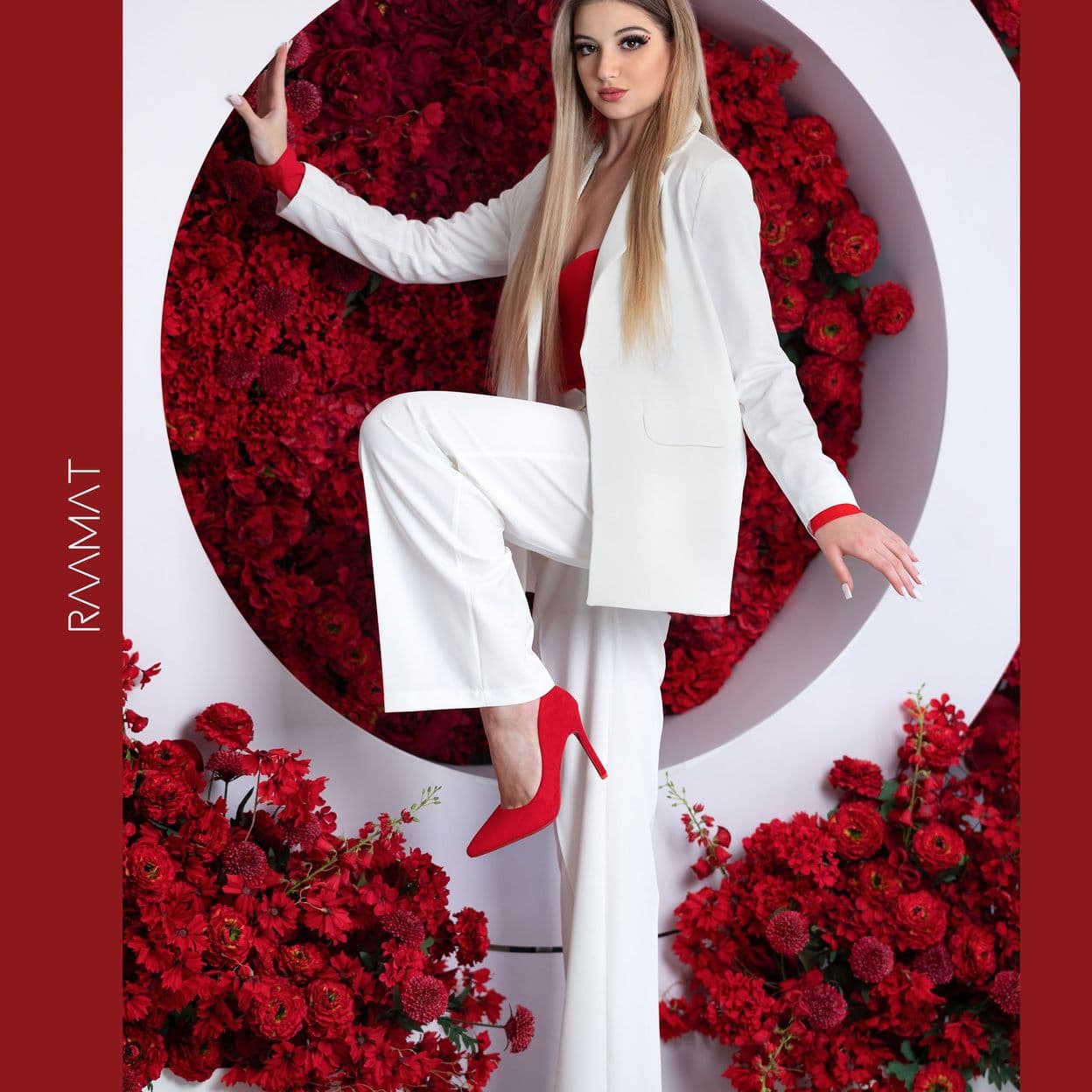 Купить Электронный журнал RAAMAT Magazine February 2025 Issue 4