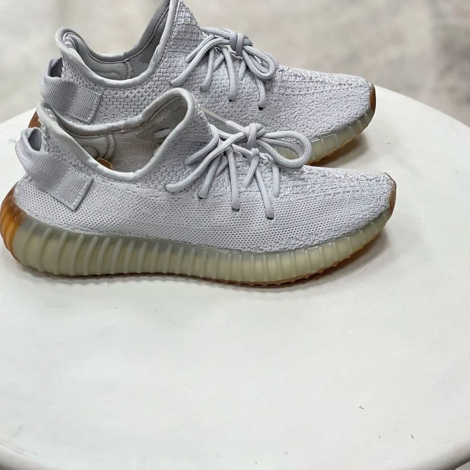 Купить Adidas Yeezy Boost 350 V2, Light Grey