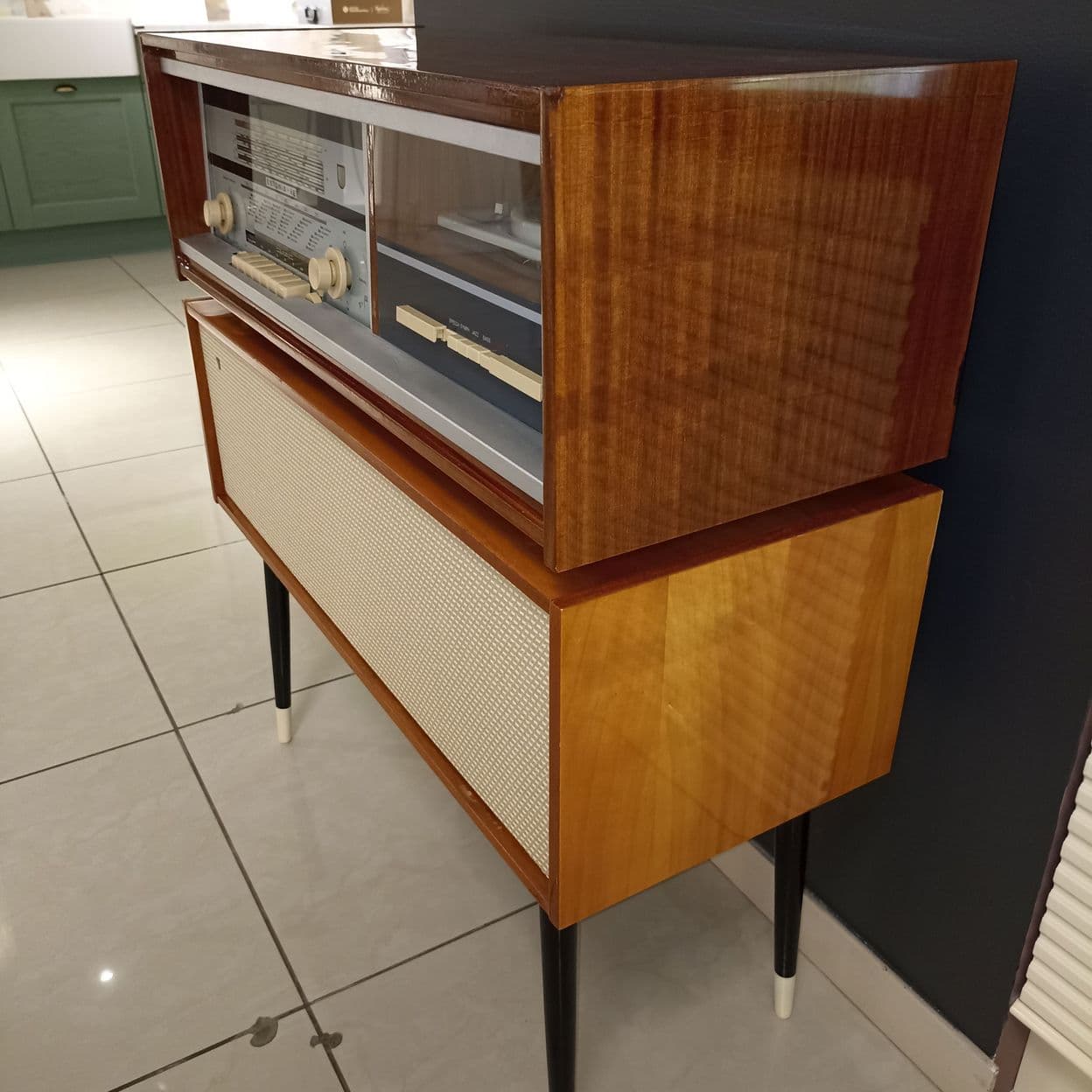 Купить Радиола Эстония 4Е экспортная с Bluetooth 1968г.в.